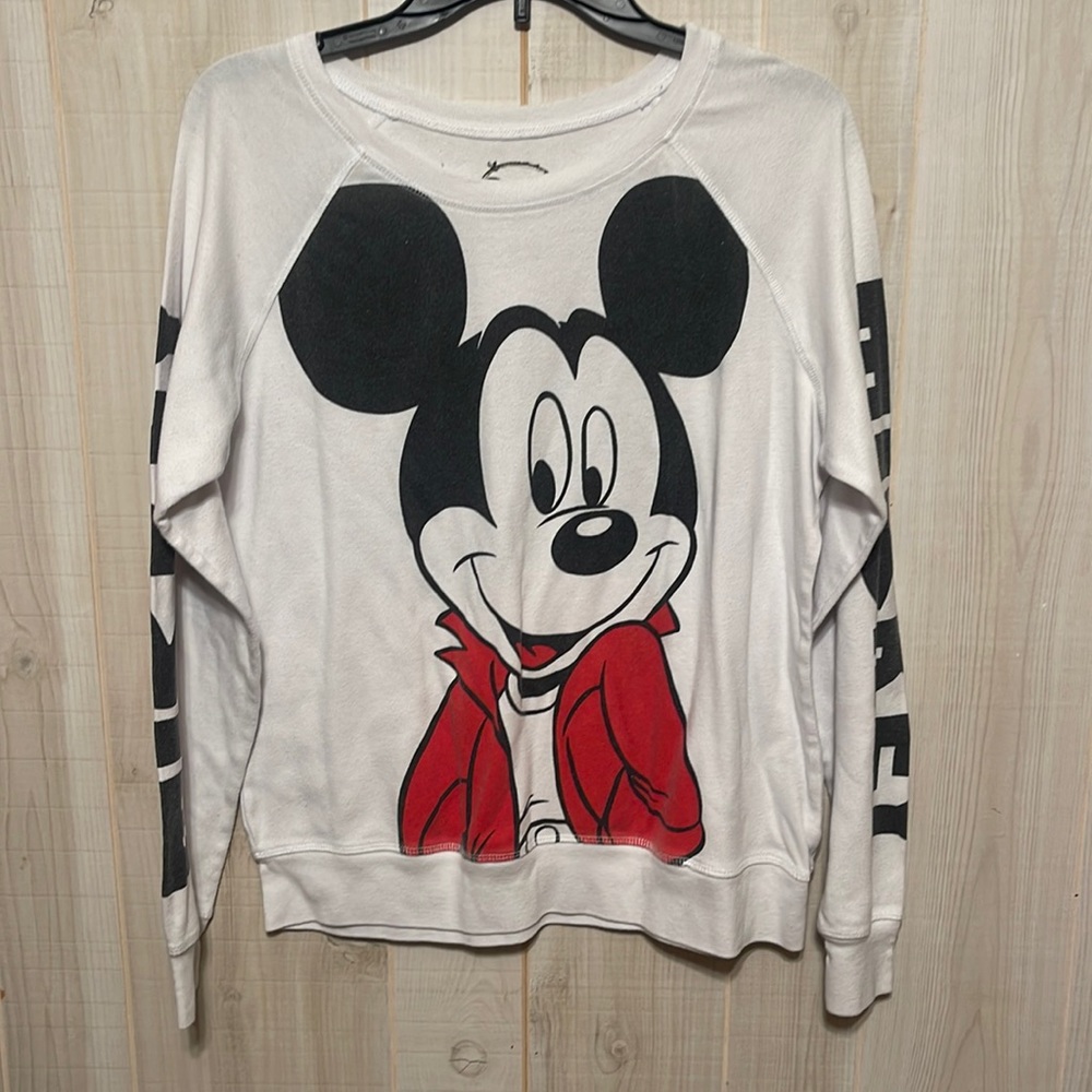 Fits like medium/large